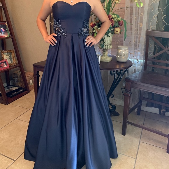 Navy blue formal dress - Picture 1 of 2